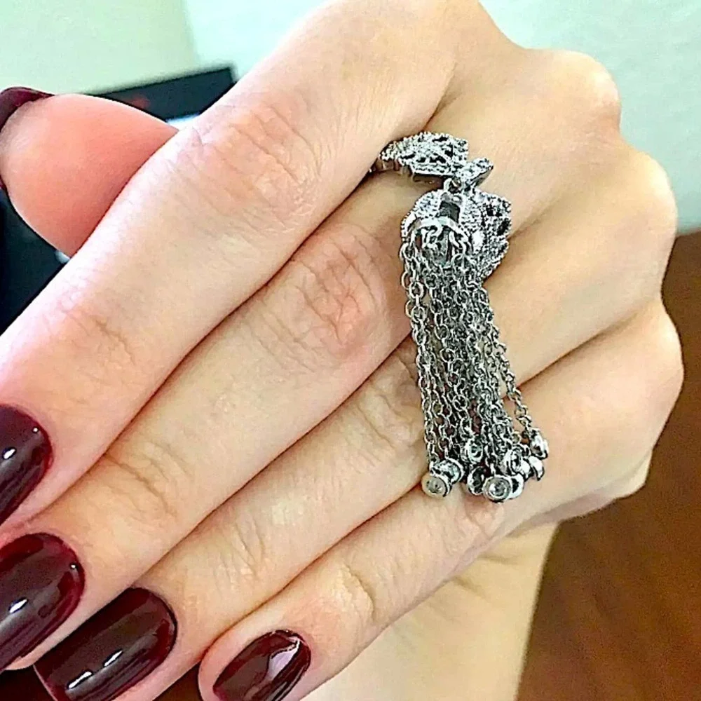 NEW WHITE GOLD PLATED CROWN TASSEL ADJUSTABLE RESIZABLE STATEMENT RING